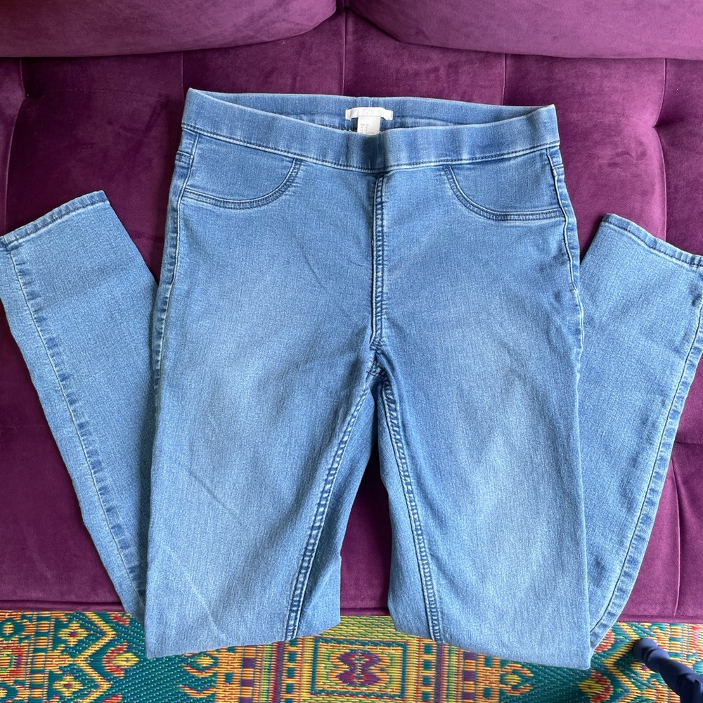 Pull Up, Elastic Jegging Jean by H&M